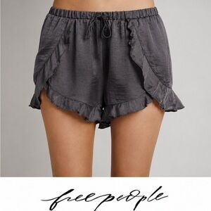 Free People Charcoal petal short size small